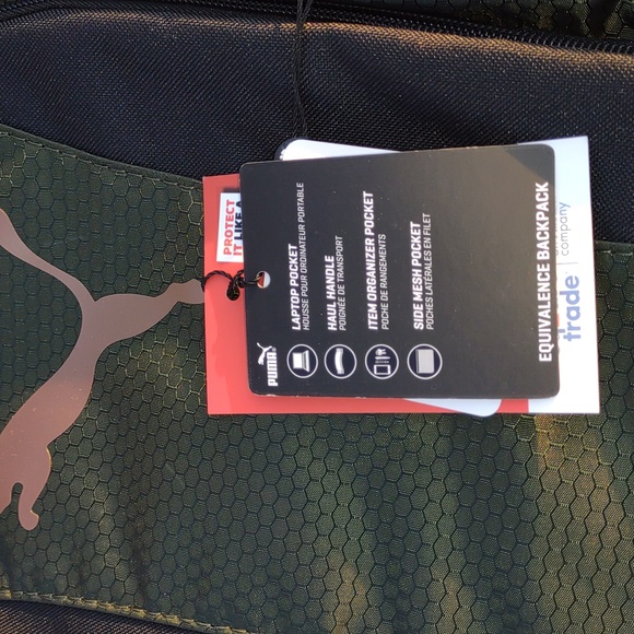 🙀PUMA Equivalence Backpack in Dark Green/Black - Picture 7 of 15